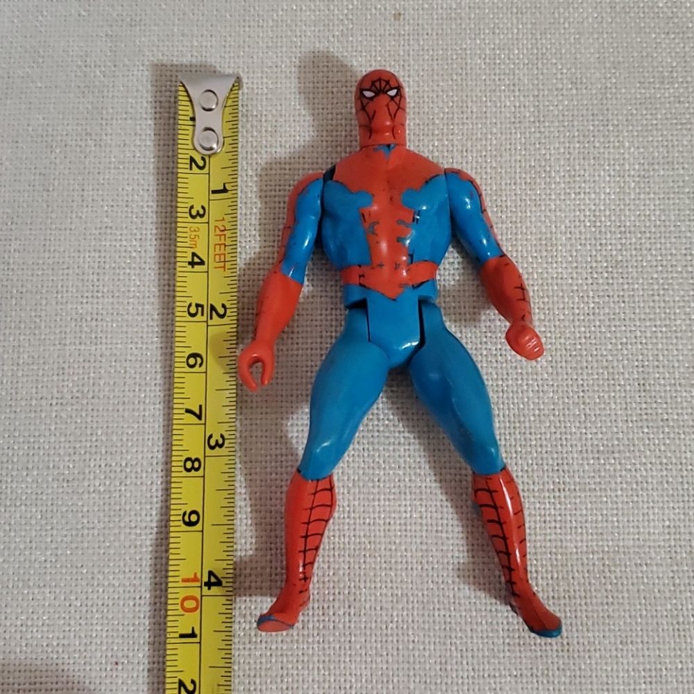 ⭐️VINTAGE⭐️1984 Secret Wars SPIDER-MAN Figure - Picture 7 of 9